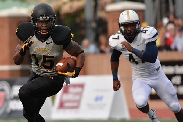 Senior wide receiver Tony Washington charges past the Charleston Southern defense in a game earlier this season. After a 35-28 loss to Chattanooga on Saturday, the Mountaineers will move on to face Georgia this weekend. Photo by Justin Perry | The Appalachian