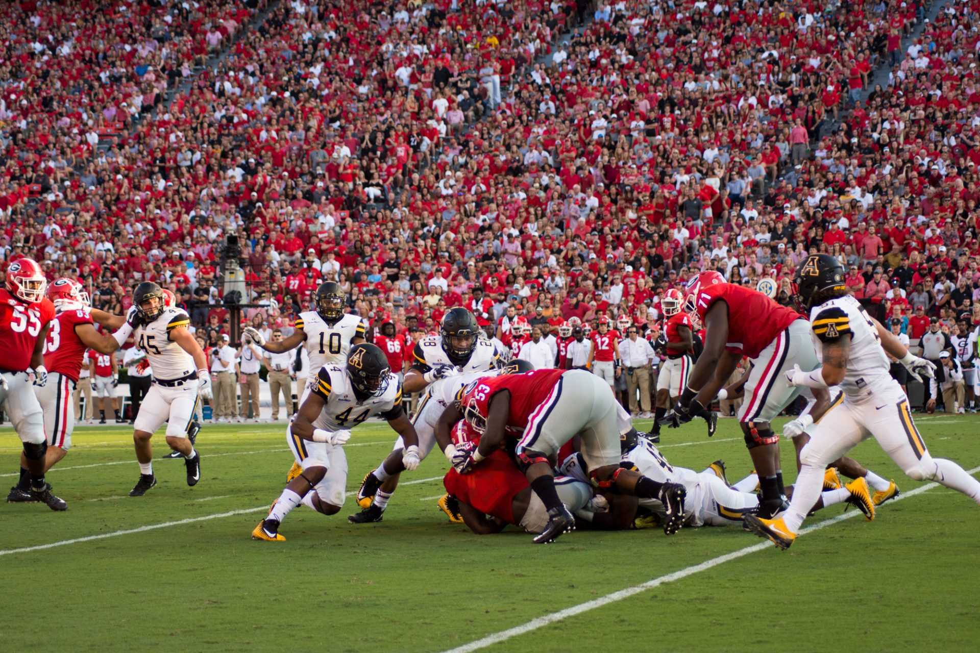 Inside Linebacker Anthony Flory trying to stop the Georgia rushing attack at Sanford Stadium on September 2, 2017. The final score 31-10 University of Georgia. 