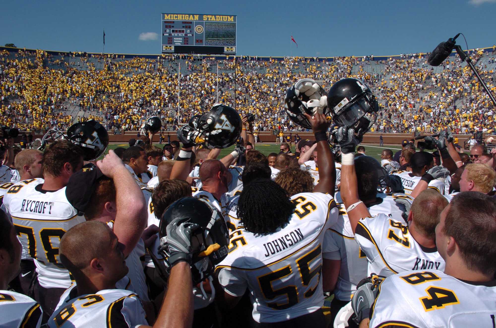 App State Football on X: The National team rallied for a 25-24 win in the  @NFLPABowl thanks to several big plays from App State's Corey Sutton!  #GoApp #AppStateNFL  / X