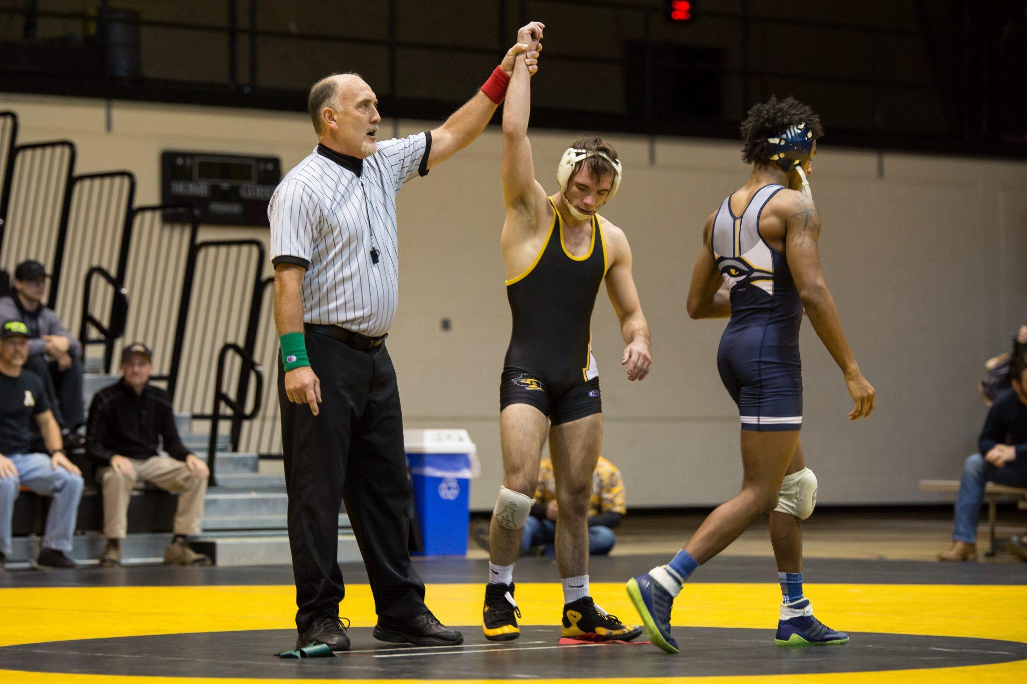 App State’s Vito Pasone secures a major decision over Chattanooga’s Alonzo Allen.