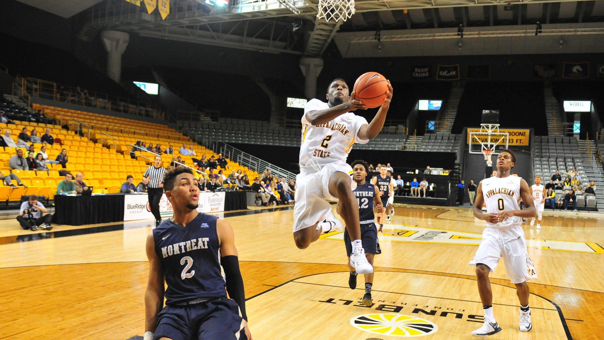 The+Mountaineers+dished+out+a+season+high+30+assists+en+route+to+their+blowout+win+over+Montreat%0APhoto+courtesy%3A+App+State+Athletics