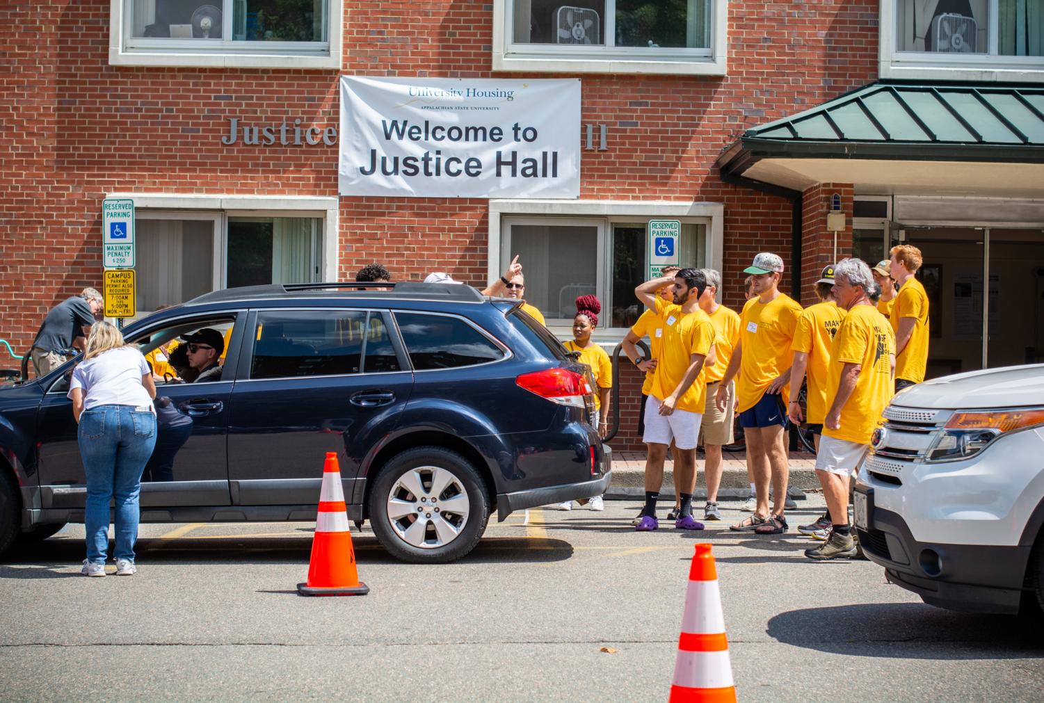 Movein day photo gallery The Appalachian