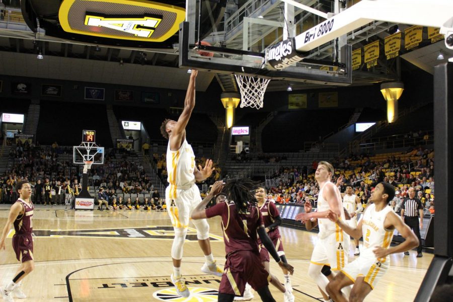 Senior forward Isaac Johnson goes up for a layup in App States 60-57 win over Texas State on Feb. 8. Johnson finished with eight points and six rebounds in the game.