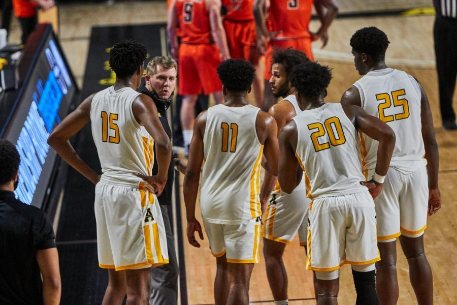 Second-year App State head coach Dustin Kerns coaches his team on Dec. 1 against Bowling Green. 