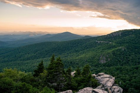 This iconic view from the top of Rough Ridge helped it earn the title of Best Hiking Trail for the second year in a row in 2021. 