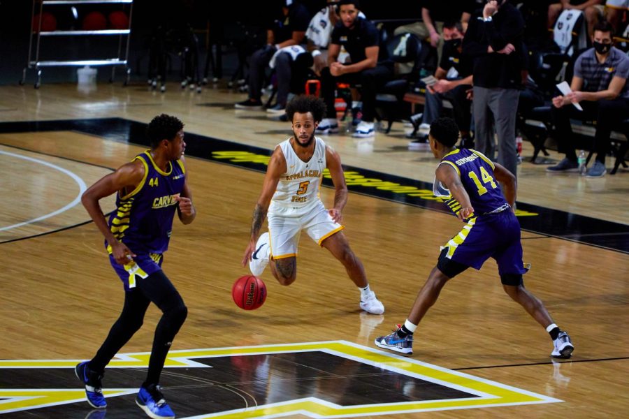 Graduate student guard Michael Almonacy returns to App State for his second season as a Mountaineer. Almonacy is the reigning Sun Belt Tournament Most Outstanding Player.