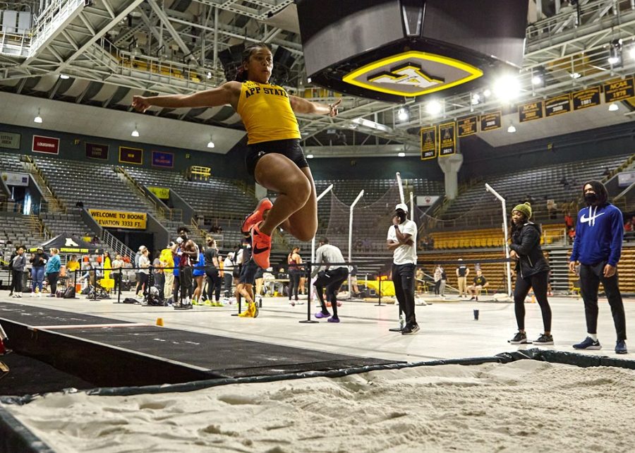 Freshman jumper Jazmine Posey attempts a jump in the App State Invite Dec. 3. 