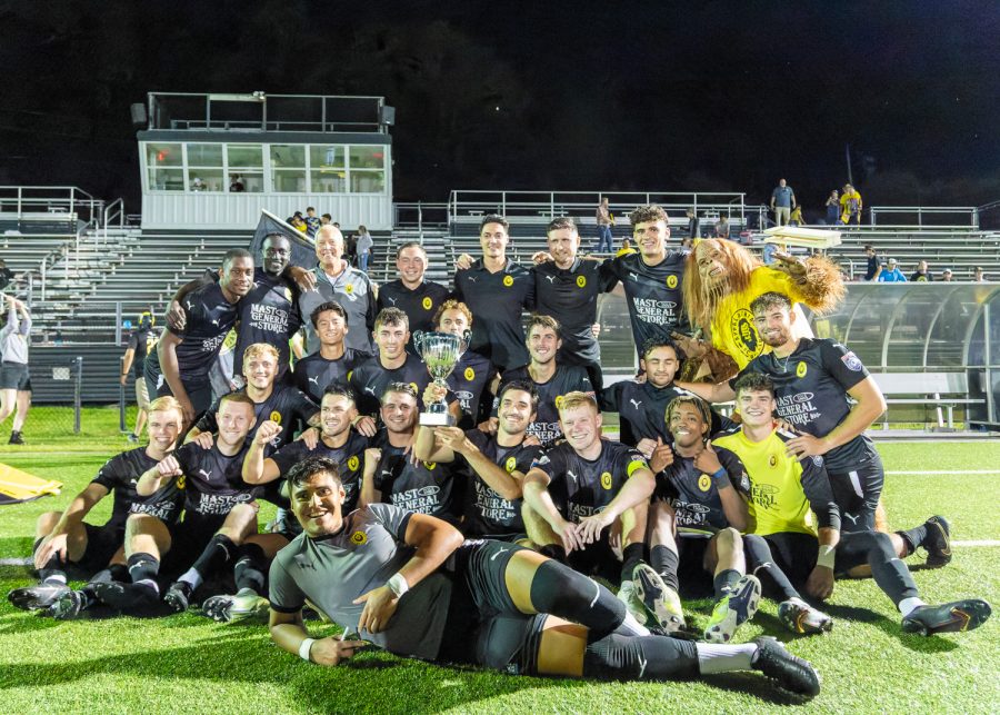 Appalachian+FC+poses+with+the+NPSL+Southeast+Conference+Championship+trophy+following+its+6-2+victory+in+the+final.+