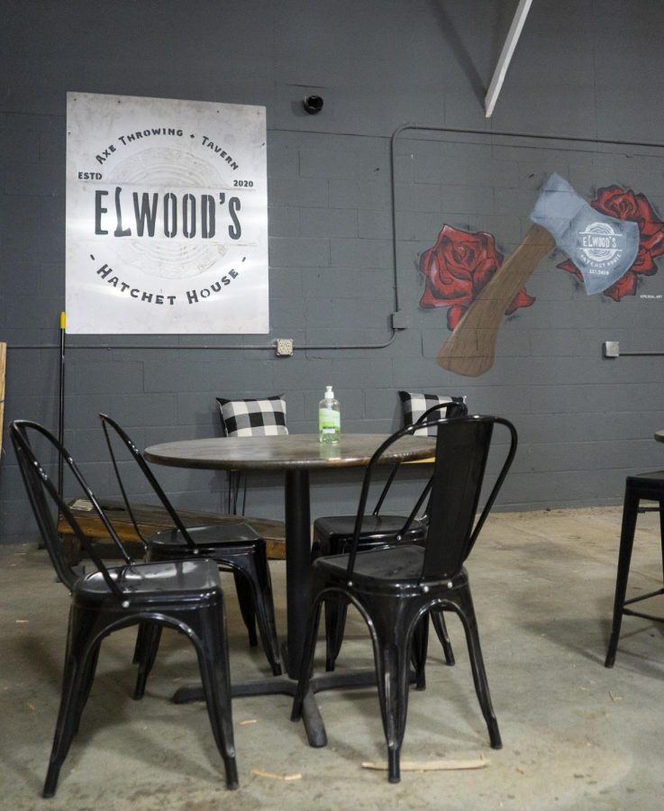 Guests at Elwoods can purchase food, cold craft and domestic beer.