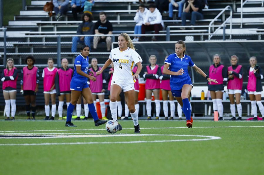 Junior forward Izzi Wood advances the ball in App States 0-1 home loss to Georgia State Oct. 6, 2022. 