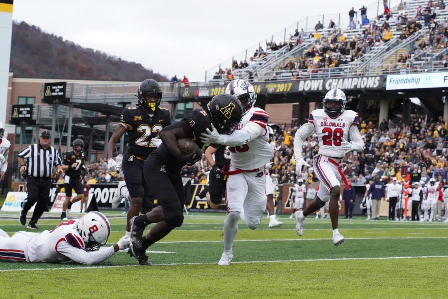 Sophomore running back Nate Noel makes a run towards the end zone during App State’s victory over Robert Morris, Oct. 29, 2022. 