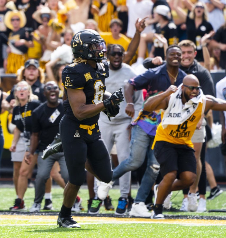 Former Mountaineer running back sprints toward the end zone in App States early season loss to North Carolina Sept. 3, 2023. 