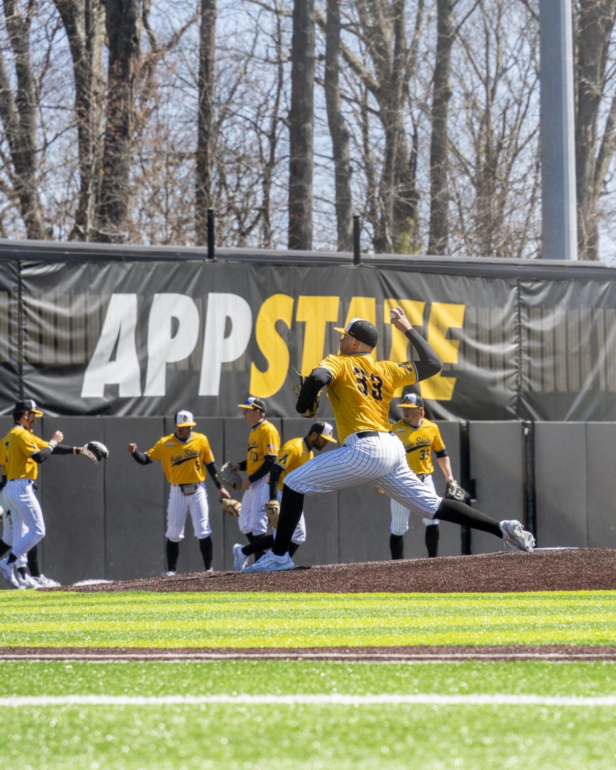 Mountaineers Take Home Series Against No. 13 Chanticleers – The Appalachian