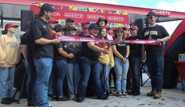 Time to Fuel Up: Sheetz officially opens in Boone