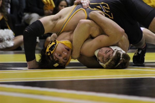 Mountaineer showdown: App State wrestling defeated by No. 19 West Virginia 37-8