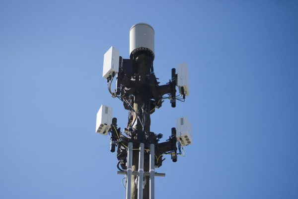 Verizon coverage expands with new cell towers on campus