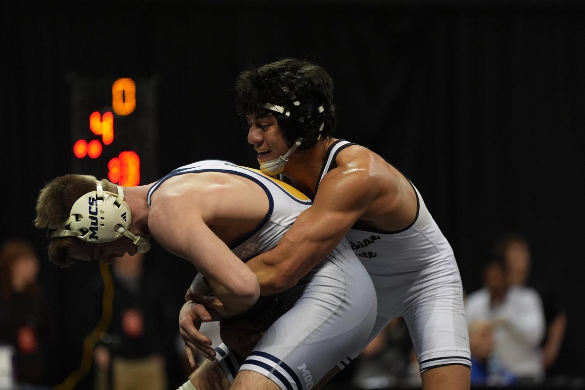 Redshirt freshman 141-pound Aldo Hernandez competes against his opponent at the SoCon Tournament on March 7.