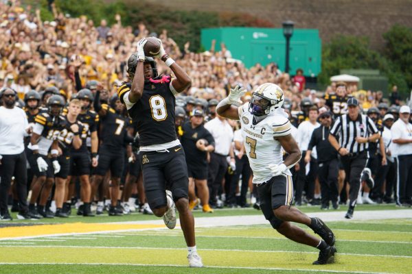 App State football fend off Lindenwood, 2-0 for first time since 2019