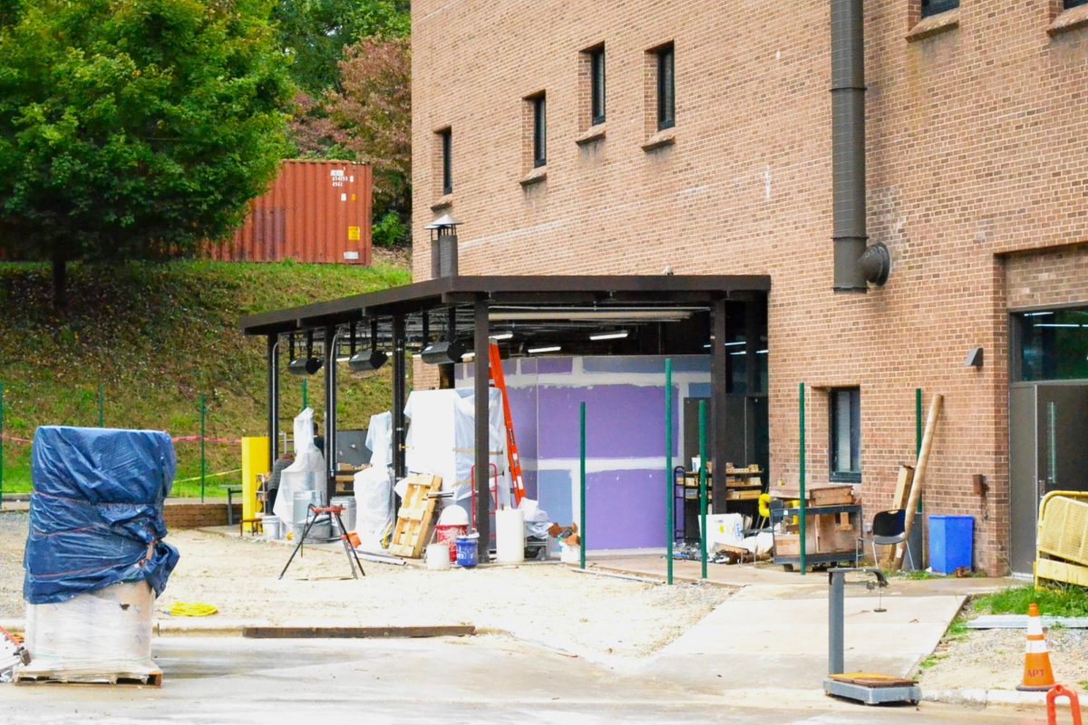 A view of the unfinished pottery area in Wey Hall on Sept. 30. Students move throughout the unfinished space to complete coursework and reach the kiln.
