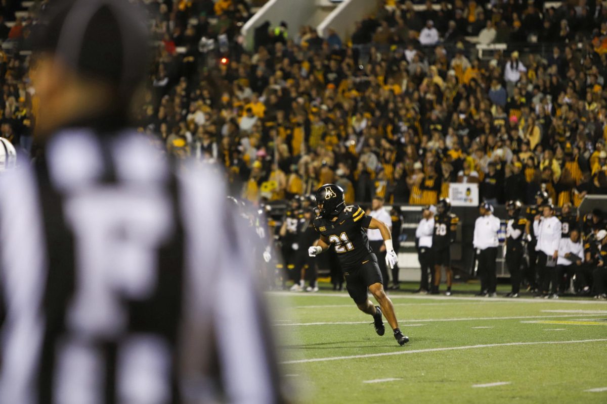 Redshirt junior DJ Burks looks for a catch in Thursday’s game against Georgia Southern.